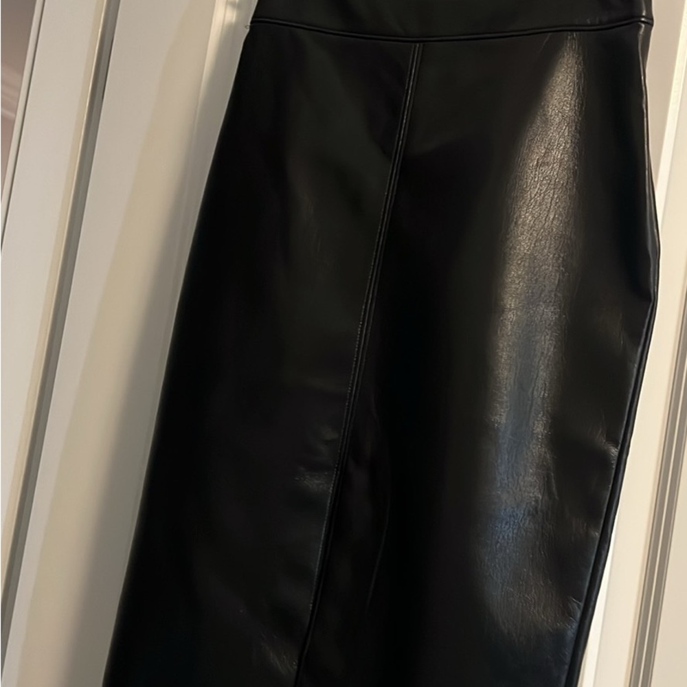Aritzia Leather Skirt